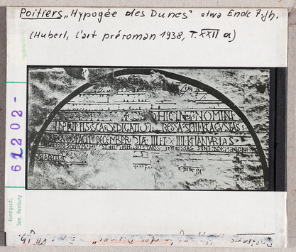 Vorschaubild Poitiers: Hypogée des Dunes. Hypogäum, Inschrift 